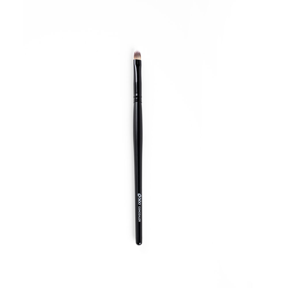 Professional Make Up Brush “Concealer” B02